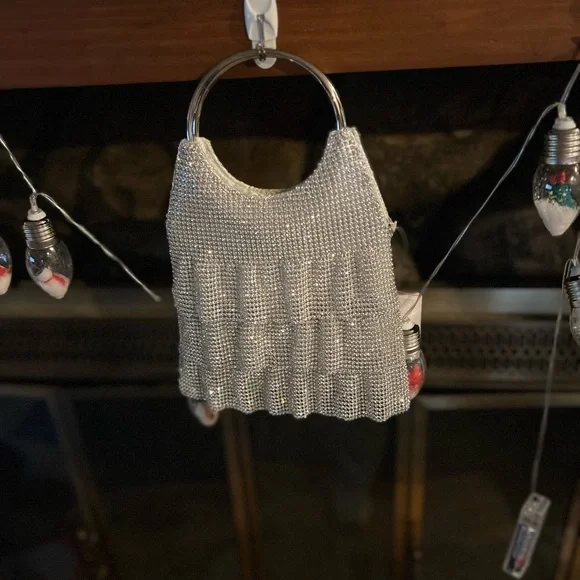 Silver Shimmer NWT small bag - Picture 6 of 9